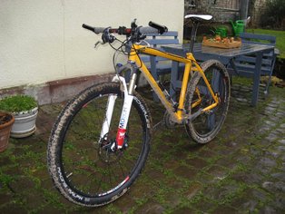 Februar 2009